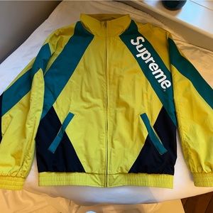 Limited edition, supreme jacket Men’s size medium